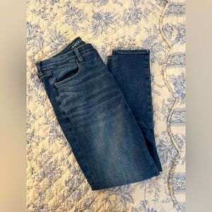 American eagle jean